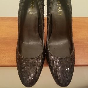 Black sequin dress pump